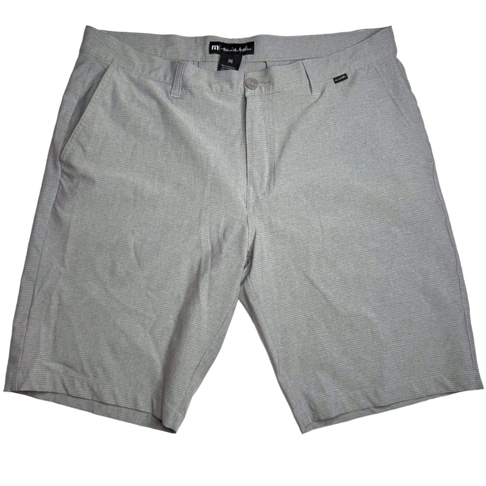 Travis Mathew Sand Harbor MicroStriped Stretch Flat Front Golf Shorts 10” Inseam
